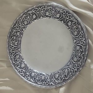 William and Mary Large Round Platter